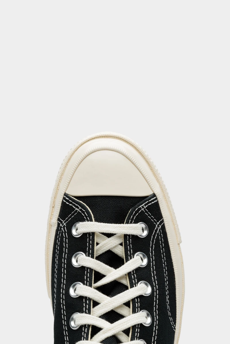 Comme des Garcons PLAY