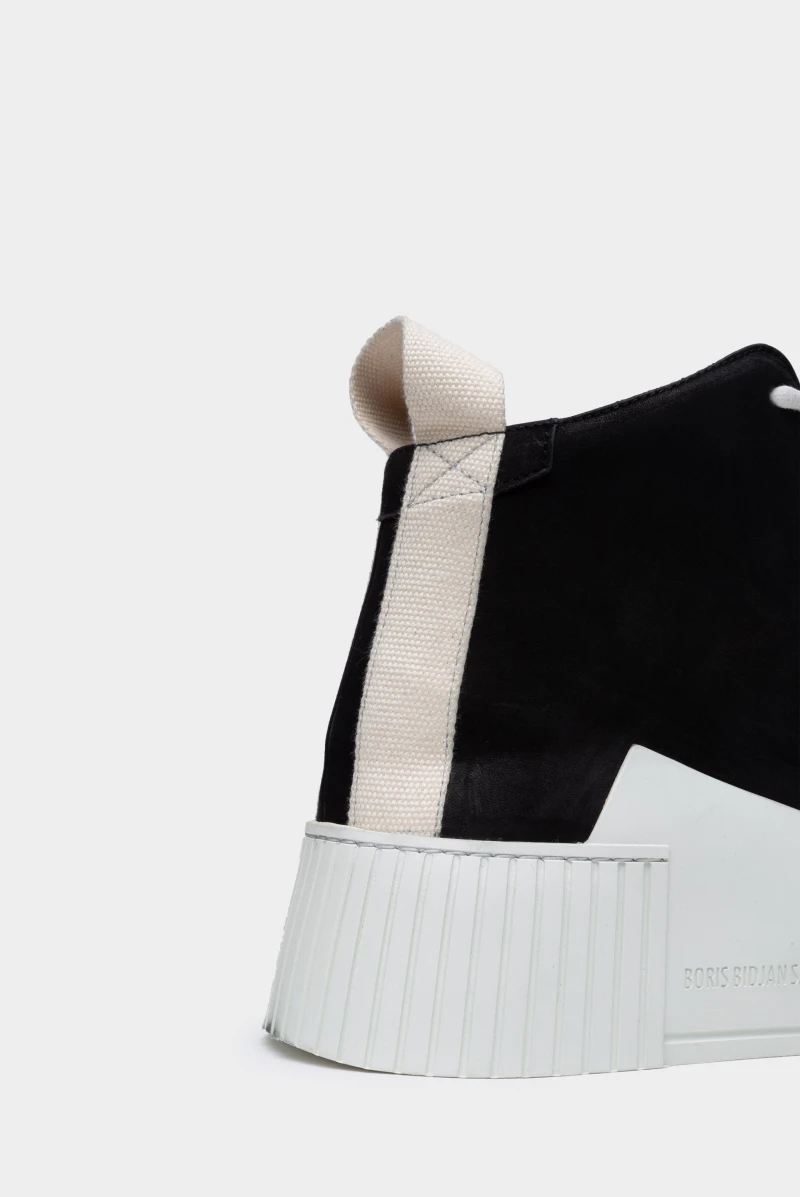Кроссовки Boris Bidjan Saberi 9007222229 - купить в Москве Кроссовки Boris Bidjan Saberi 9007222229 - купить в Москве