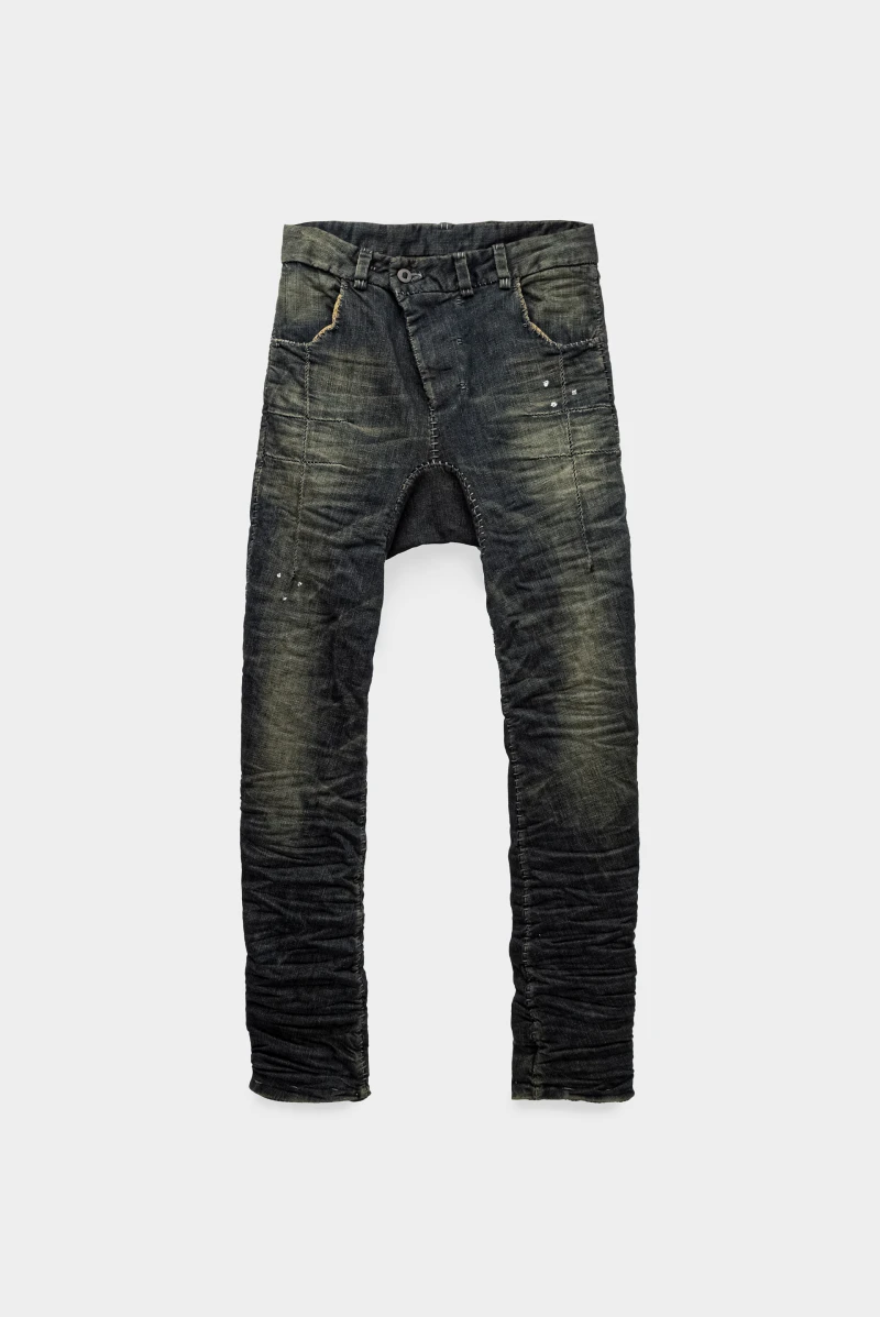 Xunuk yirtqich hayvon porno