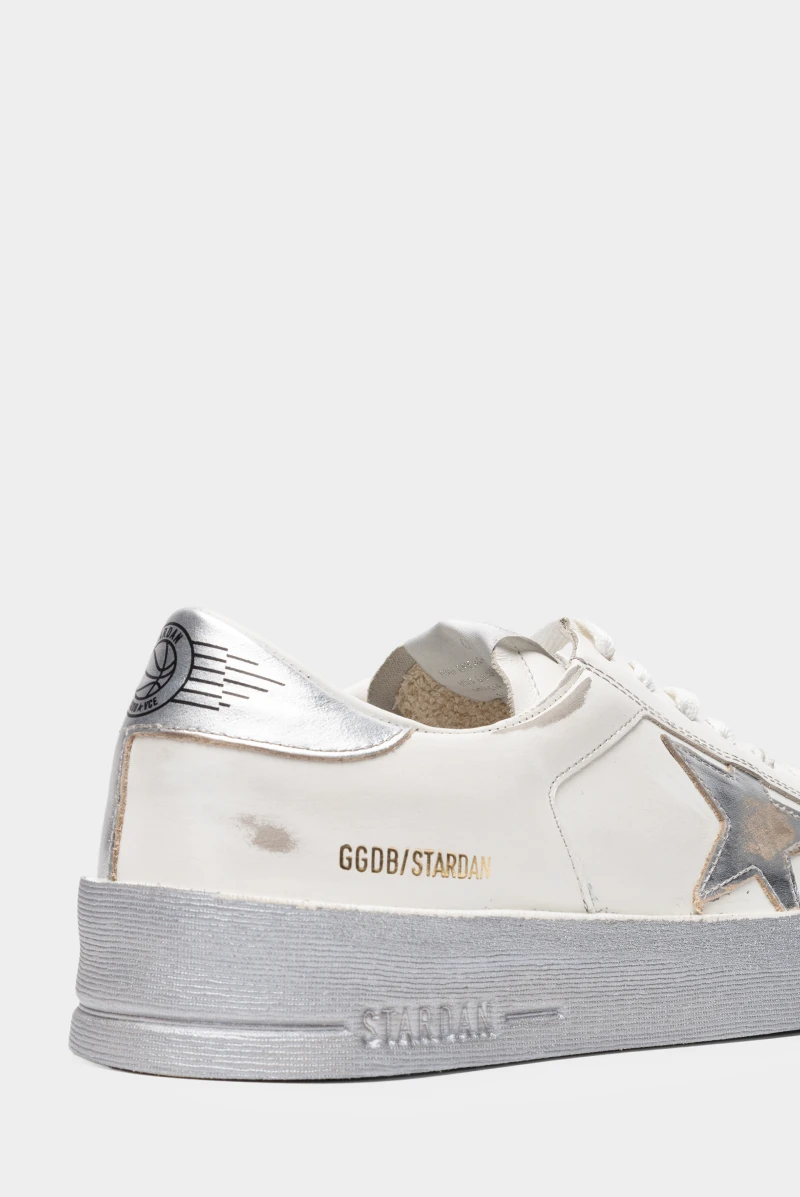 Stardan sneakers golden goose on sale