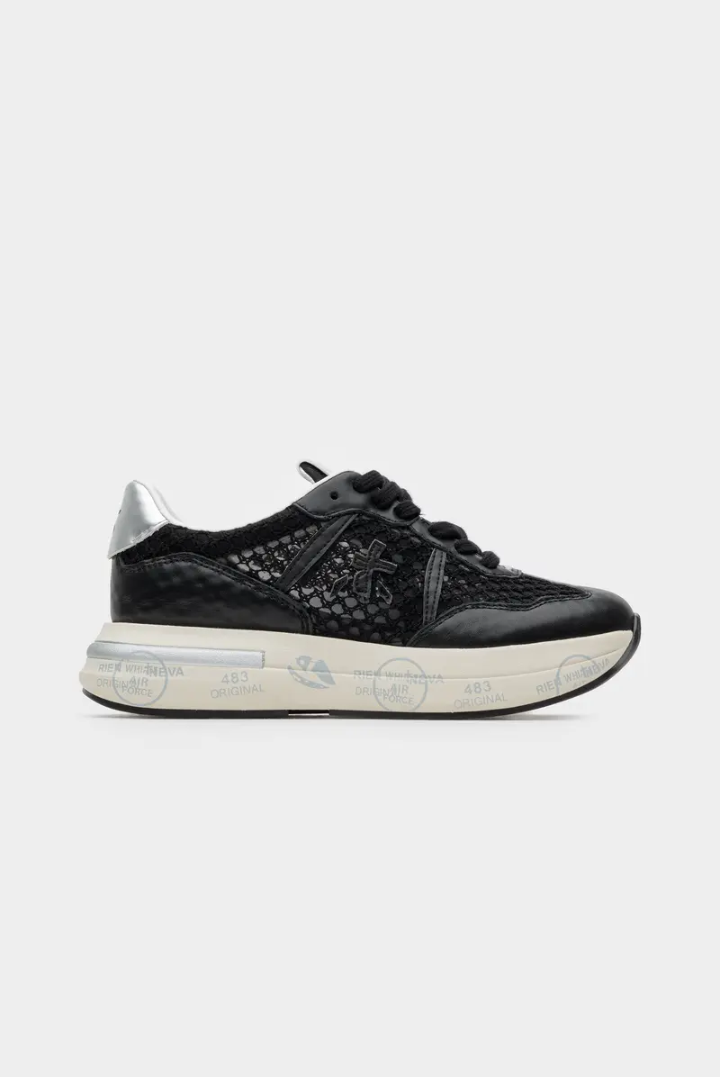 スニーカー PREMIATA Women Sneakers CASSIE VAR 7389 Black Premiata Cassie 7389 sneaker in black and silver leather and