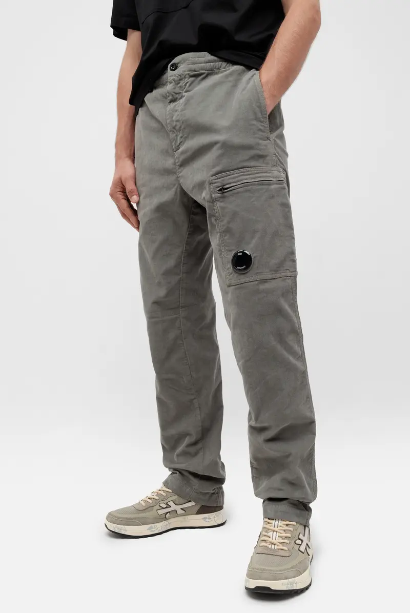 Брюки C.P. Company corduroy lens cargo pants grape leaf