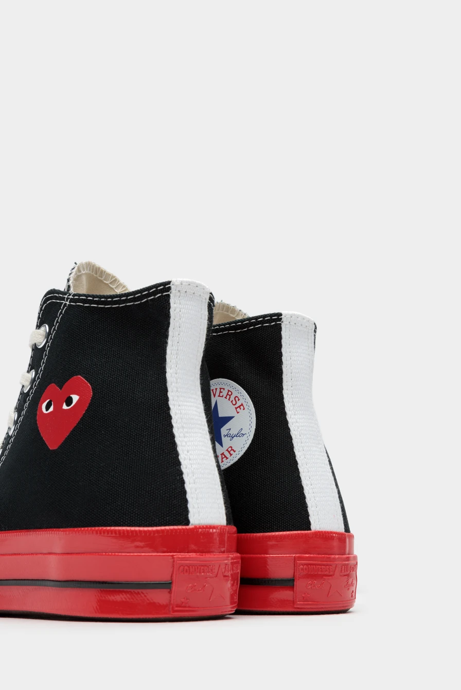 Converse x comme des garcons play chuck taylor online