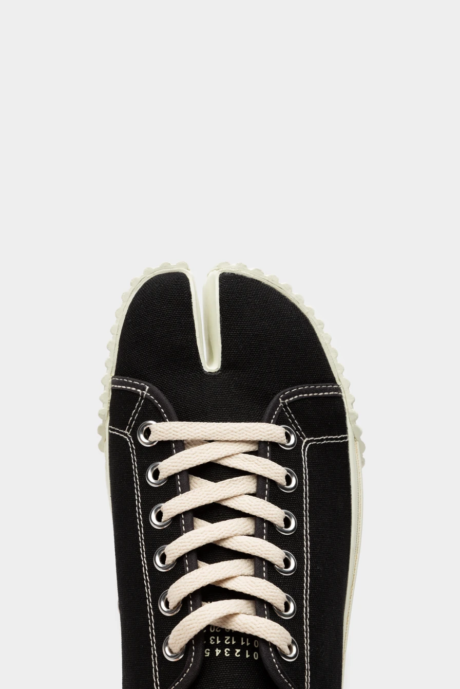 Кеды Maison Margiela tabi sneakers black/white 9050231120 - купить в ...
