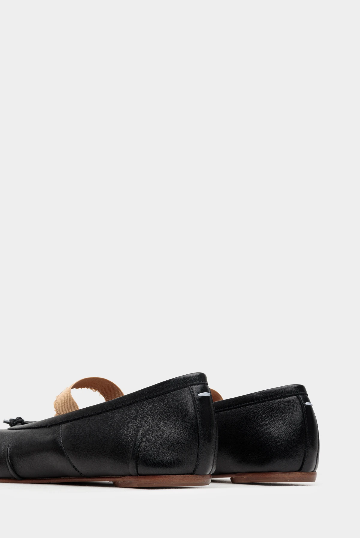 Туфли Maison Margiela tabi ballerina flat elastic band black/nude