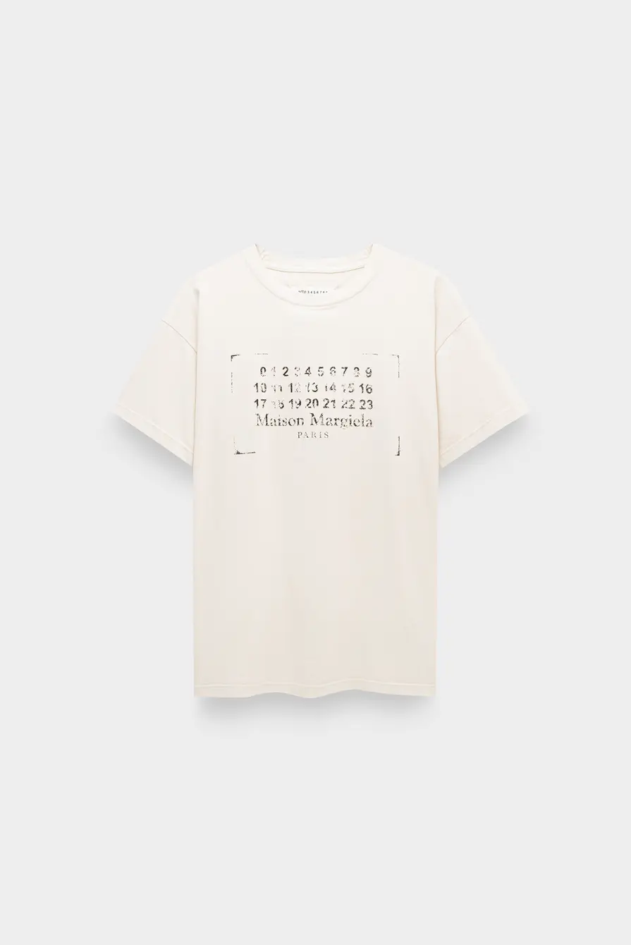 MAISON MARGIELA｜ (S51GC0534 S24575 103) STAMP LOGO TEE - BLACK – lapstoneandhammer.com