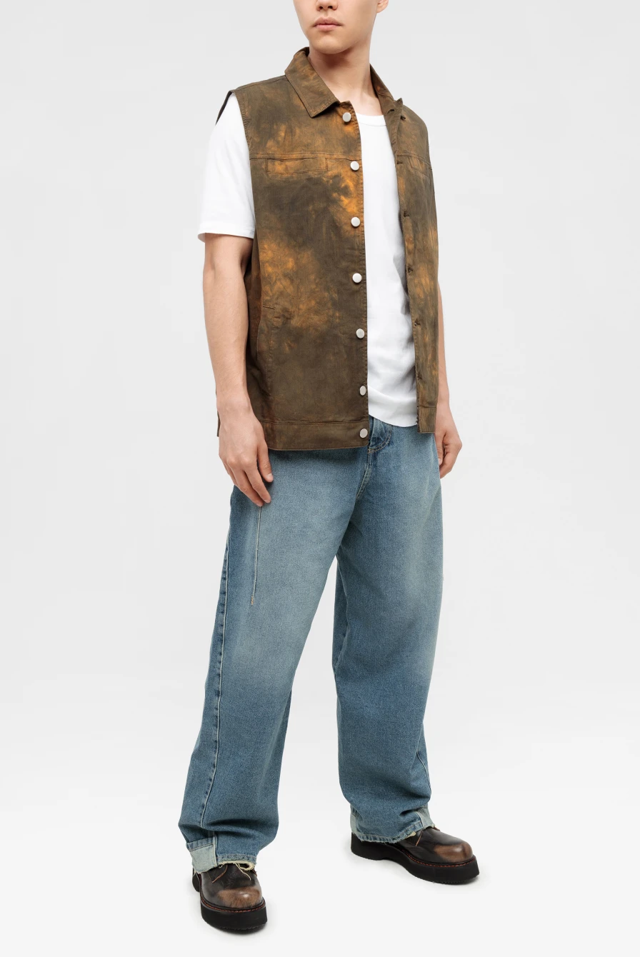 Mushukni siyishganda yalash Porno film: Katta eshakli blondalar